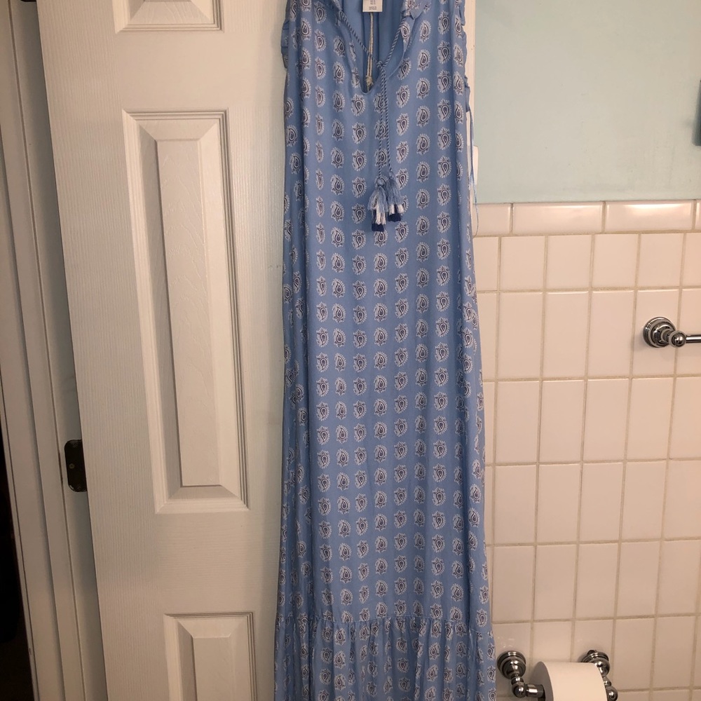 Long flowy summer dress